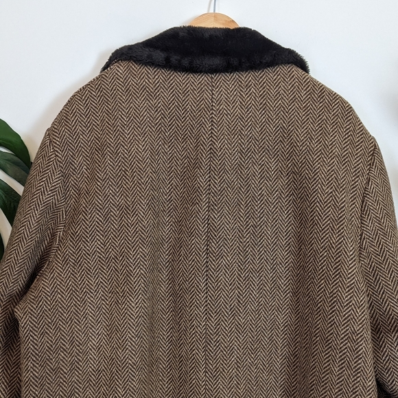Land-N-Lakes | Vintage | 1960s | Minnesota | Tweed + Faux Fur Wool Overcoat - Picture 14 of 15